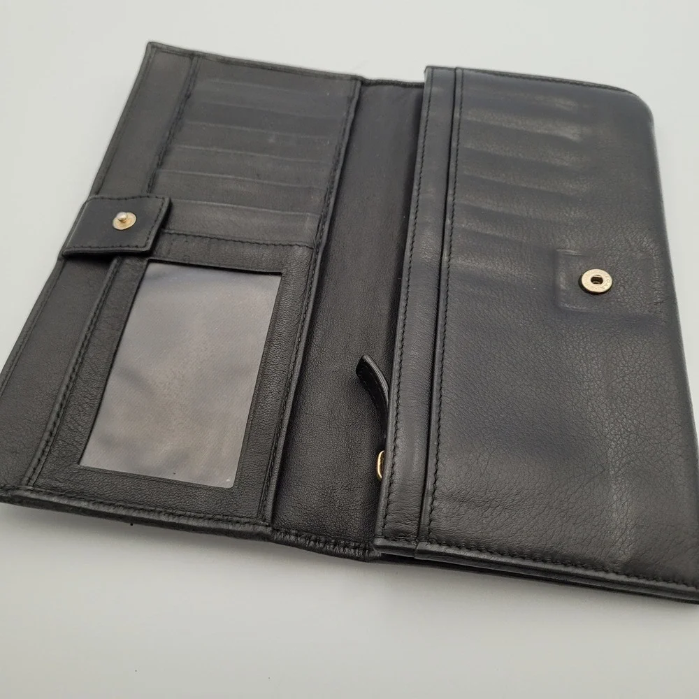 BVLGARI B.zero1 Black Leather Long Wallet Gold Logo MD-M15-32403 Italy